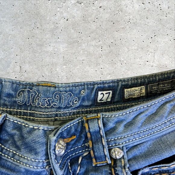 Miss Me Size 27 Skinny Jeans White Stitch Distressed Embellished Bling Y2K - Picture 3 of 11